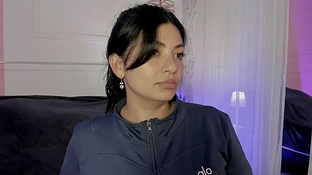 Chat +18 de EvaaStevens ao vivo