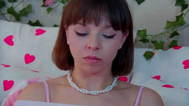 ElisabethDavis Adlı Modelin Canlı XXX Sohbeti