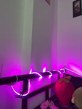 CherryMimi24's Live XXX Chat