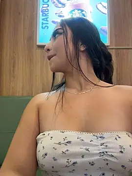 Valentina-gomezz live XXX chat
