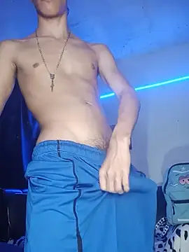 dareck_18 – Naživo XXX chat