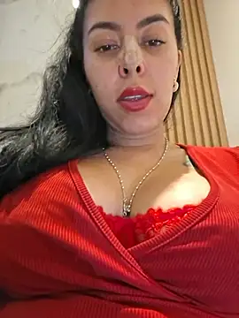 XXX chat uživo modela Luianna