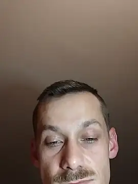 XXX chat uživo modela Crazzy_Maiky