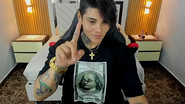 KAROLLJONES1 Live XXX-Chat