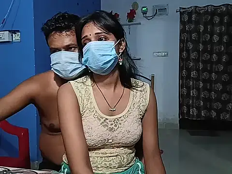 pirtisha's Live XXX Chat