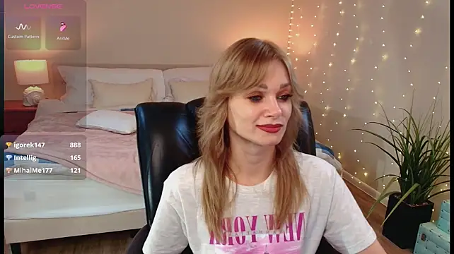 missKOSHKAn Live XXX chat