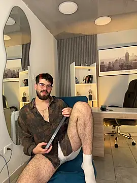 DomBoy_ Adlı Modelin Canlı XXX Sohbeti