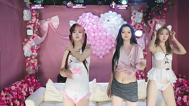 MKonggirl88 网络视讯表演
