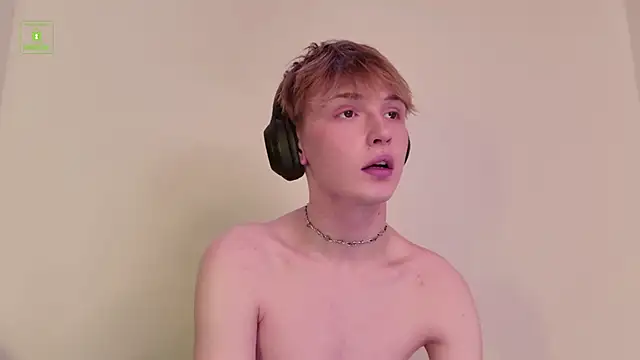 Your_avatar live XXX chat