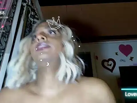 Chat +18 de kiaravzadams ao vivo
