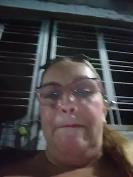 Chat XXX en directo de MOTHER_AND_SON09