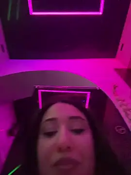 ICEGLOSS Chat XXX live