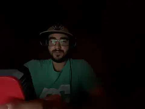 young_bear06のライブXXXチャット