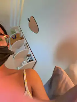 Chat XXX en directo de IRIS-GIRL
