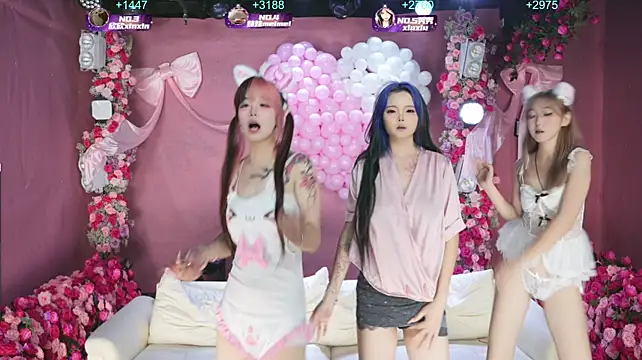 MKonggirl88 网络视讯表演