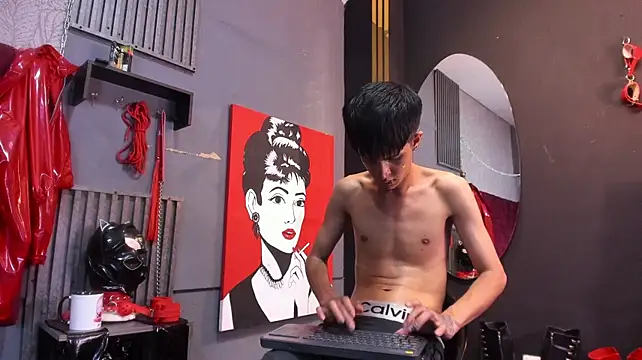 Онлайн чат XXX MikeHunteer