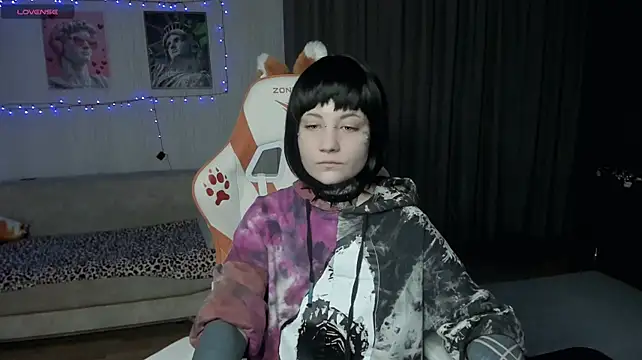 acid_trip1l's Live XXX Chat