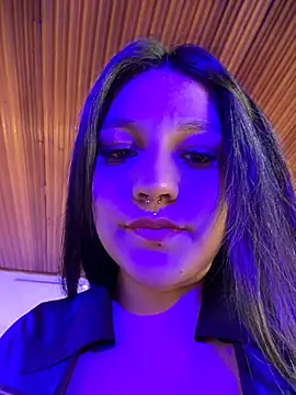 Czat XXX na żywo – Emily_Gomezz
