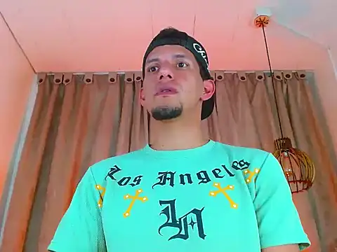XXX chat uživo modela Sebastian_Smith__