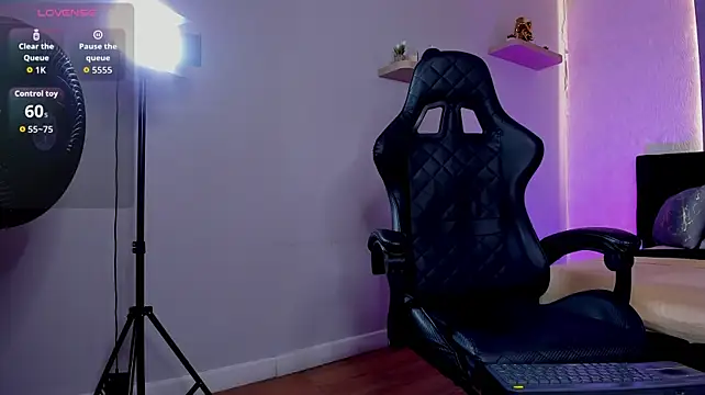 Brad_Summer Chat XXX live