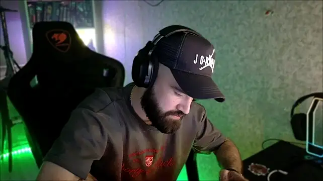Chat XXX Live _Serious_Man