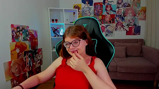 ChloeHalses 现场XXX聊天