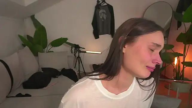 lisa_schiele live XXX chat