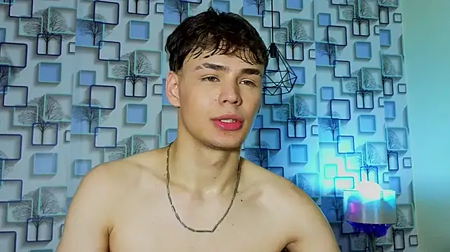 Czat XXX na żywo – LoganSteel_
