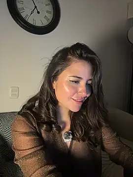 sukhakunis1's Live XXX Chat