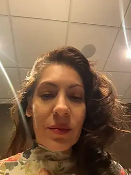 BeautifulMesss' Live XXX Chat