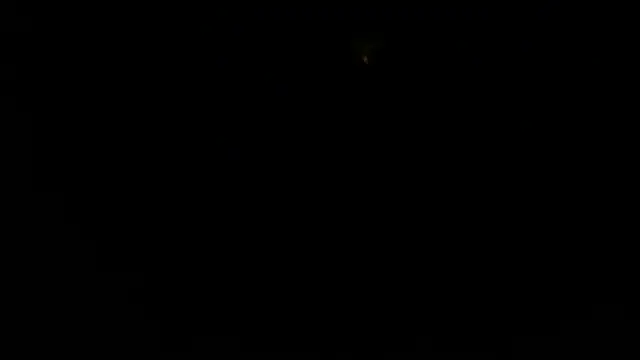 AZOPMOB18999 Show in webcam