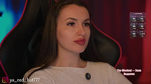 -RED_HAT-'s Live XXX Chat