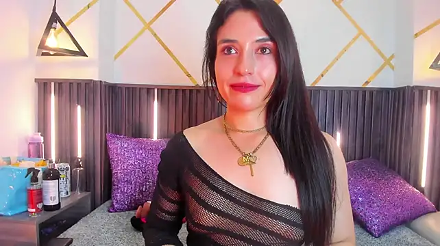Chatroom XXX en direct de MeganNightt
