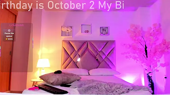 Baby_noahtt élő XXX-chatje