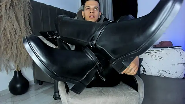 Aron_Dark's Live XXX Chat