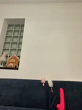 atomikitten's Live XXX Chat