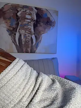 ParisRoux Live XXX-chat