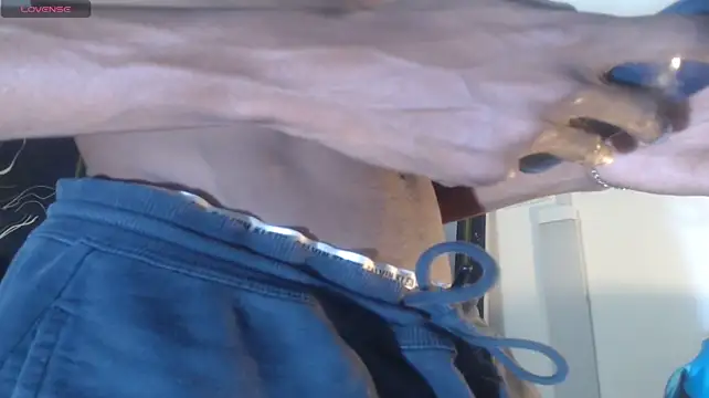 XXX chat uživo modela Joel_Bell