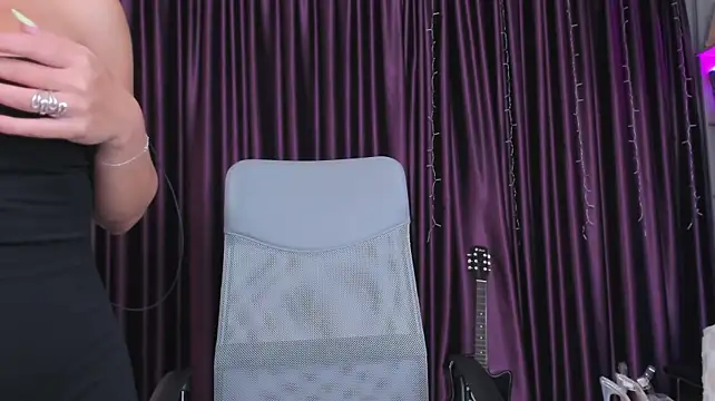 RileyNoxx_'s Live XXX Chat