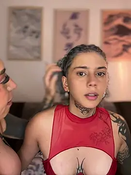 Czat XXX na żywo – Velvet1_