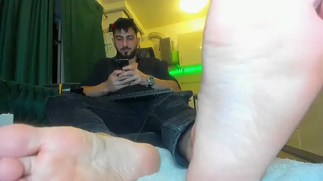 master9four Chat XXX live