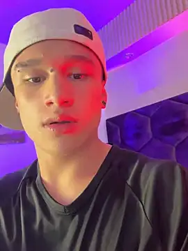 Chat XXX ao vivo de Dominik_Souza