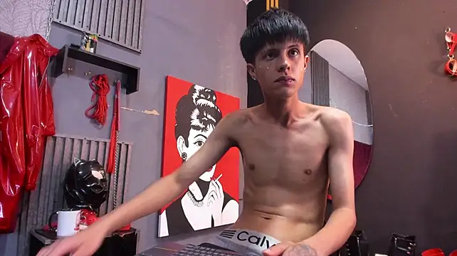 Chat XXX en directo de MikeHunteer