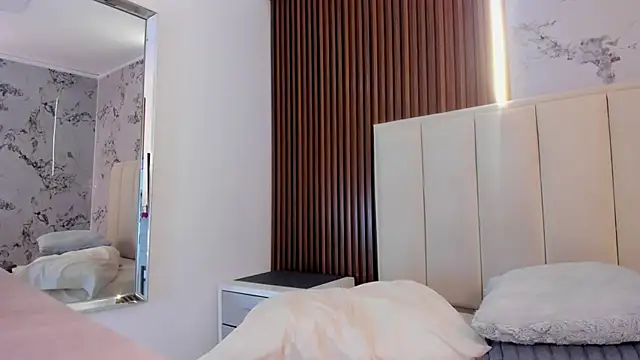 MELANIE_VEGA 라이브 XXX 채팅