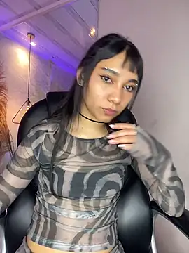 LaylaJames' Live XXX Chat