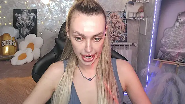 Czat XXX na żywo – NickyAdamidi