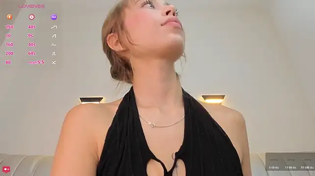 Naomi_Rousse's Live XXX Chat