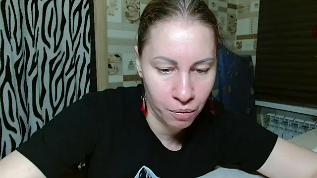 TherestlessKitty's Live XXX Chat