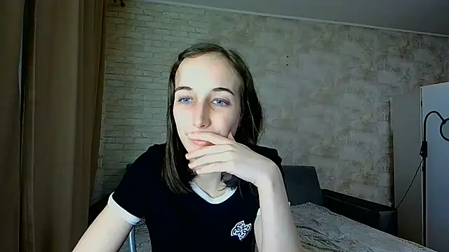 Anika_bloom's Live XXX Chat
