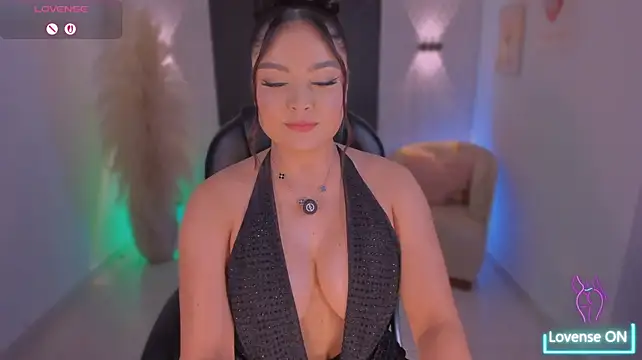 دردشة IvyJonesX الجنسية المباشرة